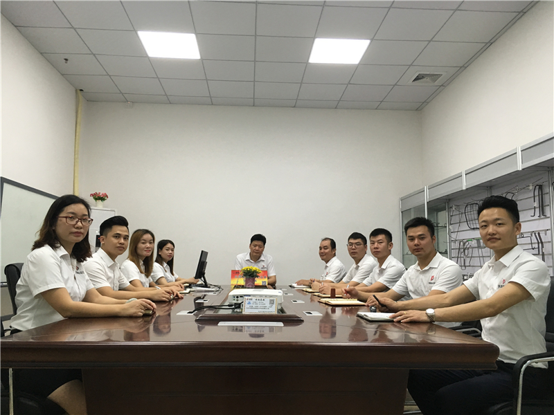 全伺服數(shù)控折彎機(jī)選貝朗 要的就是穩(wěn)定、放心