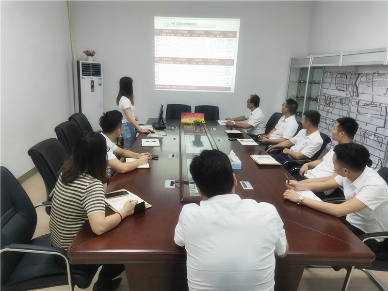 總結(jié)使人進步，計劃使人思路清晰——貝朗成型折彎設(shè)備