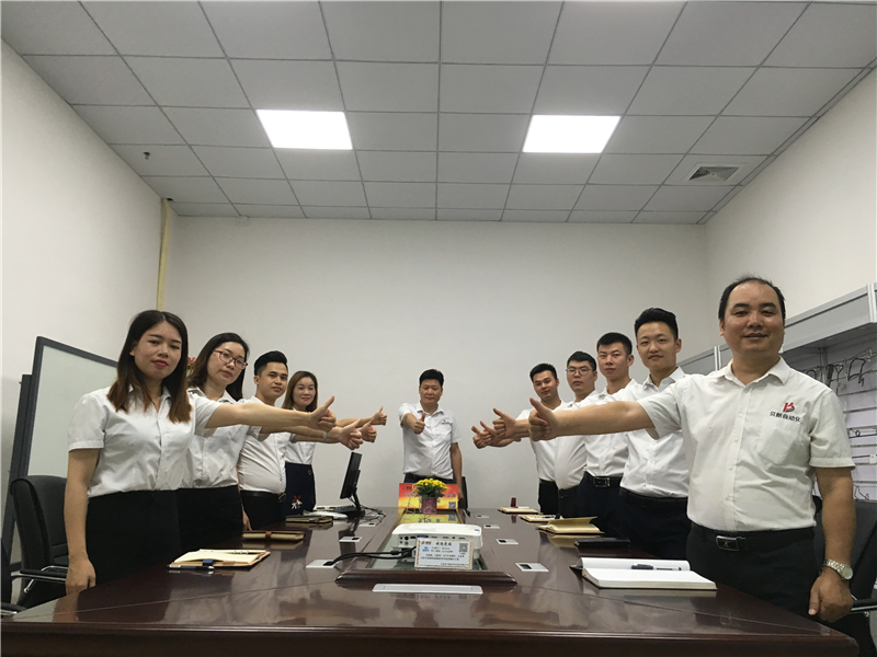 貝朗鋼絲自動成型機著裝、工作的要求是什么？